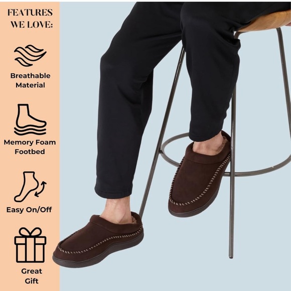 Dearfoams Thompson Memory Foam Indoor Outdoor Clog Slipper Black Size S (7-8) - Picture 2 of 9